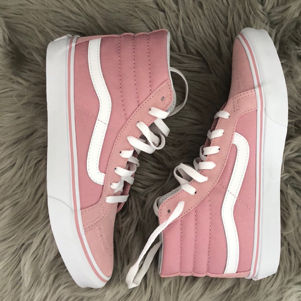 Sk8-Hi Slim Hi Top Sneaker